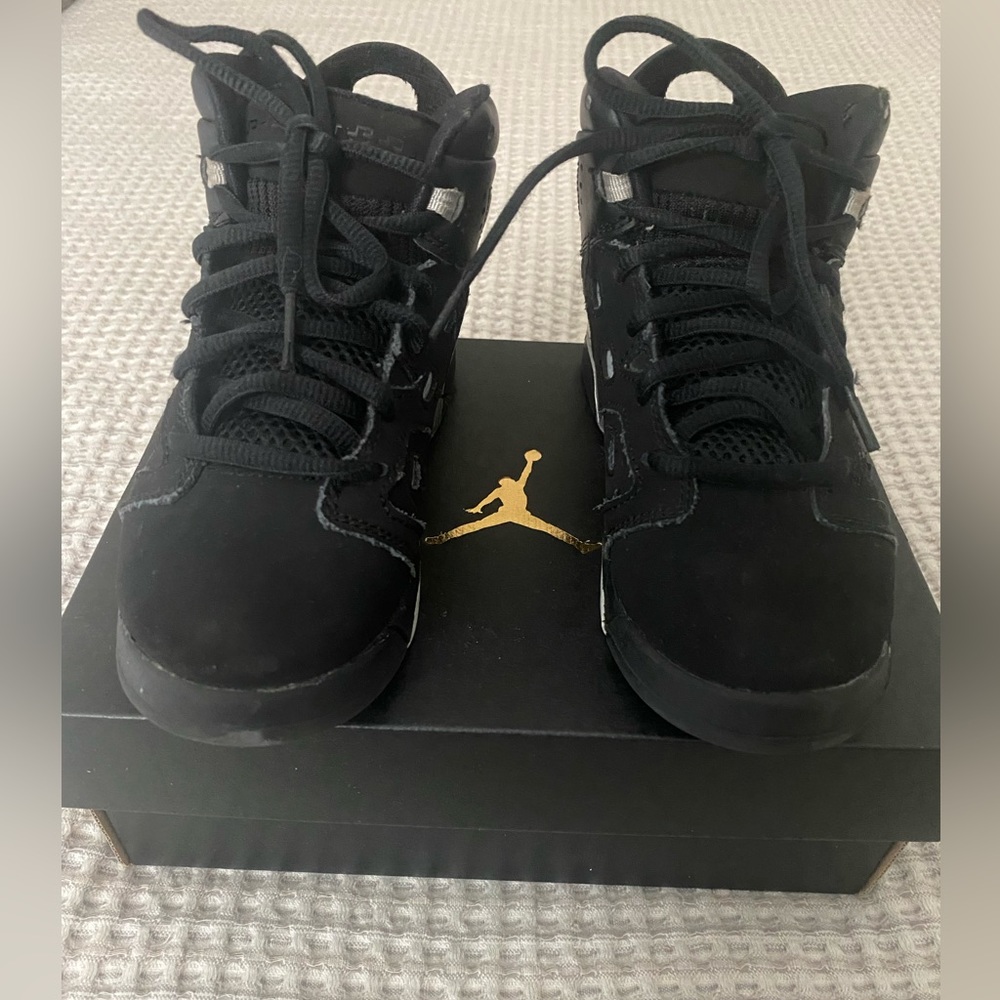 Boys Jordan sneakers
